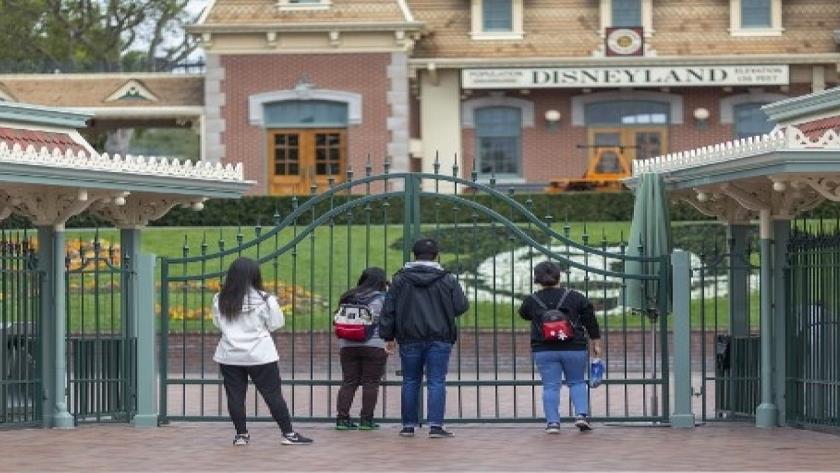 Iranpress: Disney to cut 28,000 jobs due to coronavirus pandemic