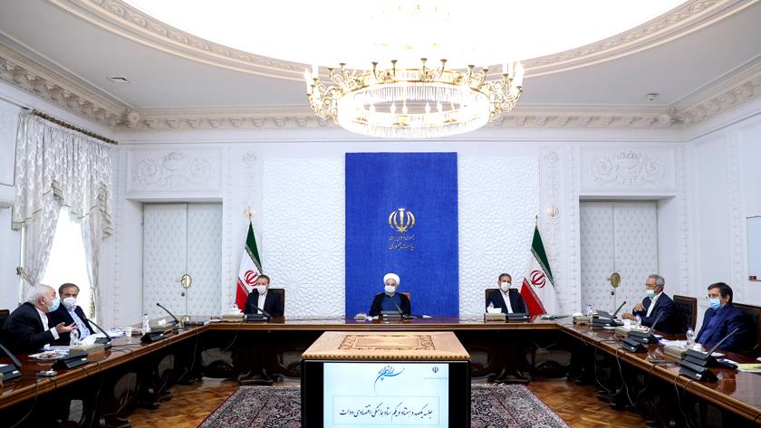 Iranpress: Rouhani: Some countries should not be accomplice in US anti-humanitarian actions