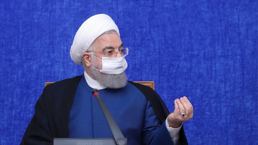 Iranpress: US cannot stop Iranian nation through food, medicine sanction: President