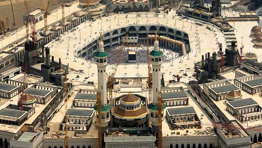 Iranpress: Daily prayers in Mecca