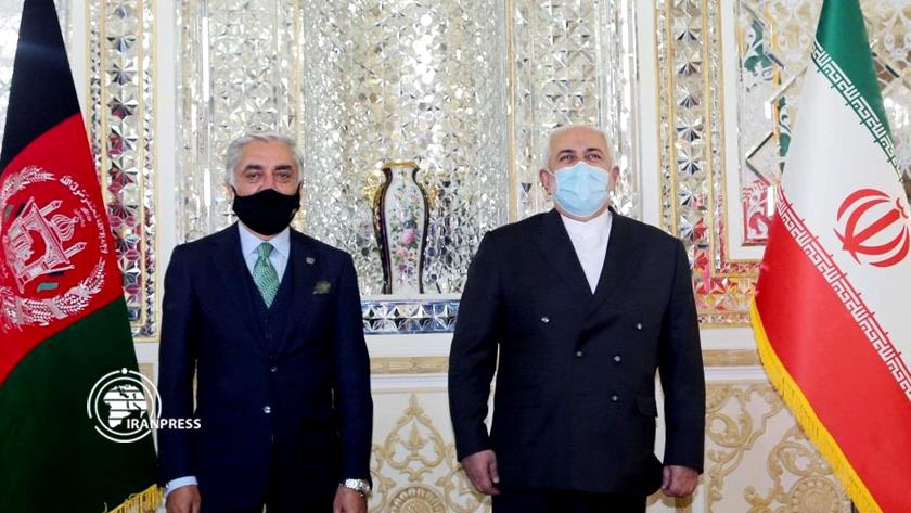 Iranpress: Zarif: Iran supports peace process, intra-Afghan talks
