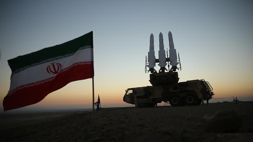 Iranpress: Iranian Bavar 373 missile system successfully destroy stand off-targets
