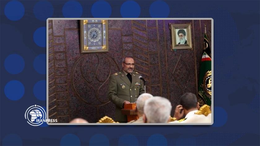 Iranpress: We have appealing weapons for sale: military official