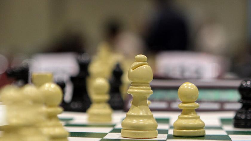 Iranpress: Iran advances to semifinals of Asian online team chess