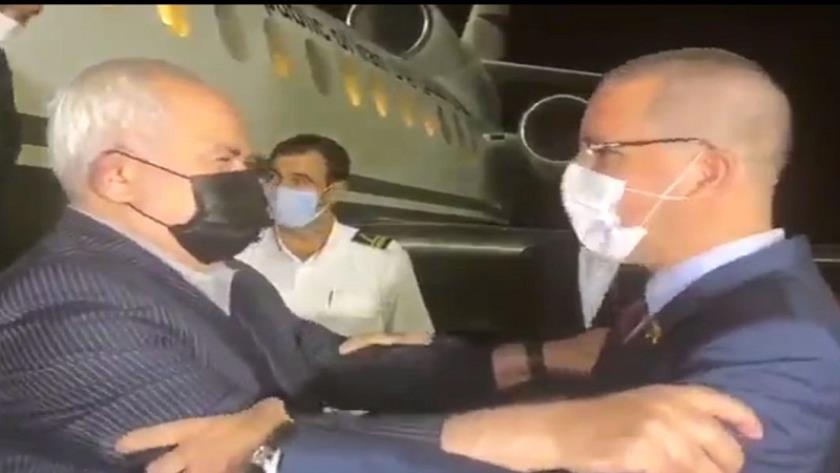 Iranpress: FM Zarif arrives in Venezuela