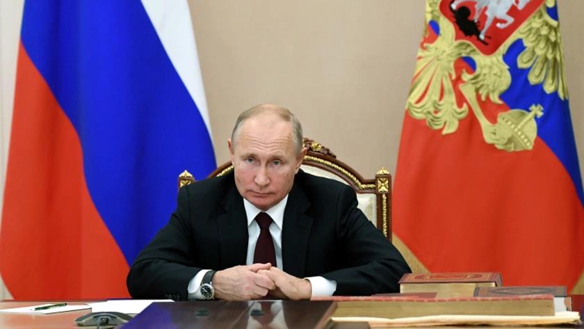 Iranpress: Putin may quit as Russia
