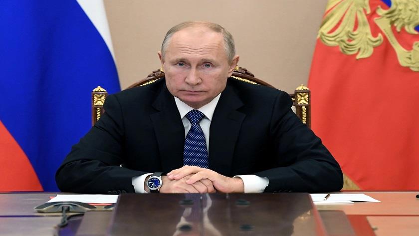 Iranpress: Putin stresses increasing Russia