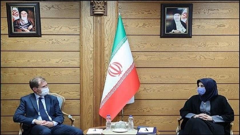 Iranpress: Iran calls on US to live up to int’l commitments