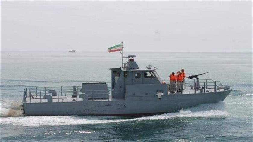 Iranpress: Iran seizes 4 Pakistani fishing vessels in southern coastal waters