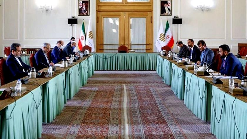 Iranpress: Fifth round of Iran-Afghanistan strategic cooperation talks held