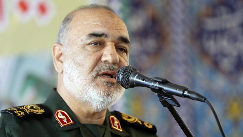 Iranpress: Iran plays unique role in securing Persian Gulf: IRGC chief