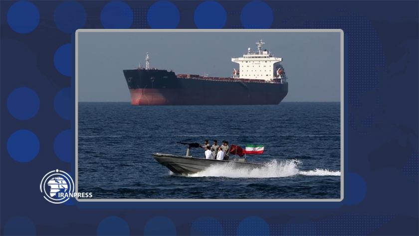Iranpress: IRGC impounds vessel over fuel smuggling