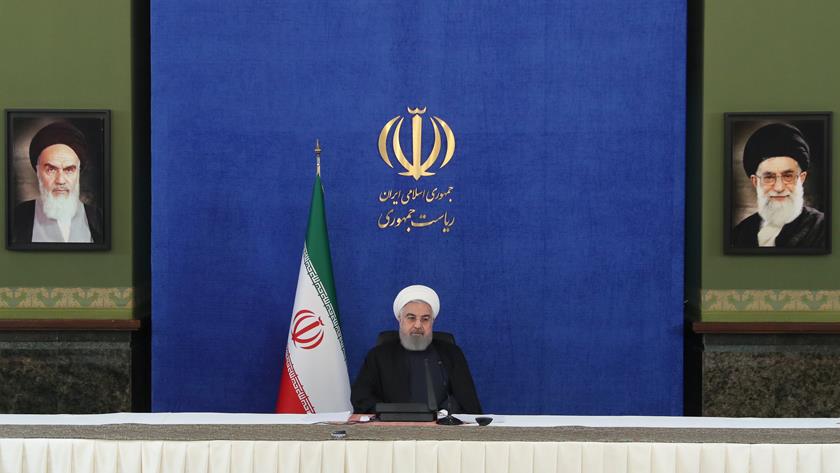 Iranpress: Rouhani : Main purpose of lockdown to minimise transmission of virus
