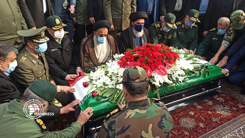 Iranpress: Images of Martyr Fakhrizadeh’s funeral in Tehran