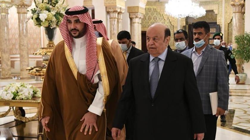Iranpress: Riyadh pressures Mansour Hadi to announce his self-proclaimed cabinet in Yemen
