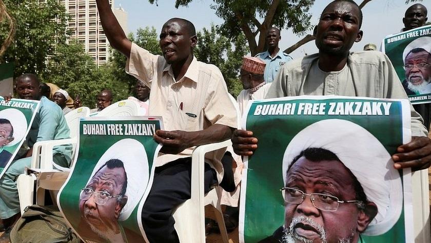 Iranpress: Nigerians continue to demonstrate in support of Sheikh Zakzaky