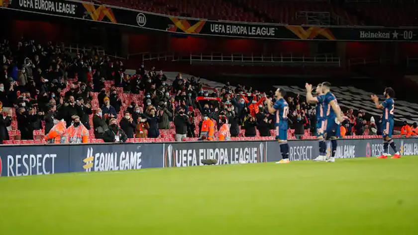 Iranpress: After nine months, fans back at top-level English soccer