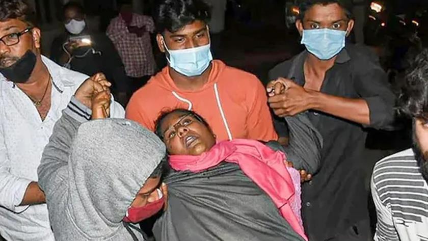 Iranpress: Mysterious disease with nausea symptoms in SE India kills 1, hospitalize 300 others