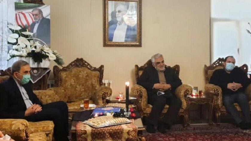 Iranpress: Leader’s condolences delivered to family of Martyr Fakhrizadeh