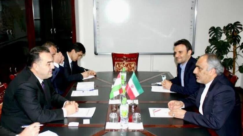 Iranpress: Iranian amb. stressed implementation of joint economic agreement with Tajikistan