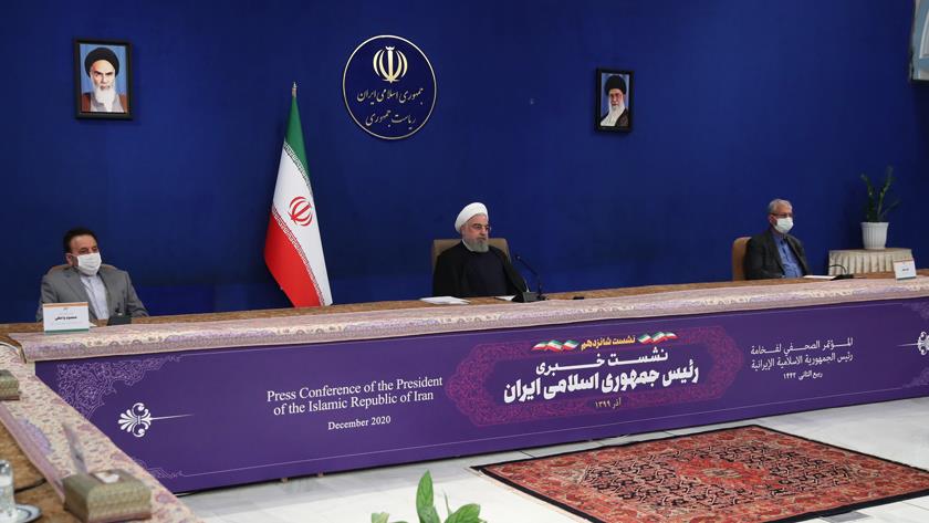 Iranpress: Rouhani: Iran has gained economic growth despite worst oil revenues