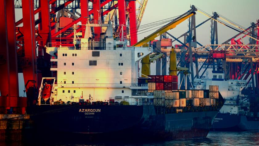 Iranpress: Iran-ECO eight-month trade surpasses $5.7 billion