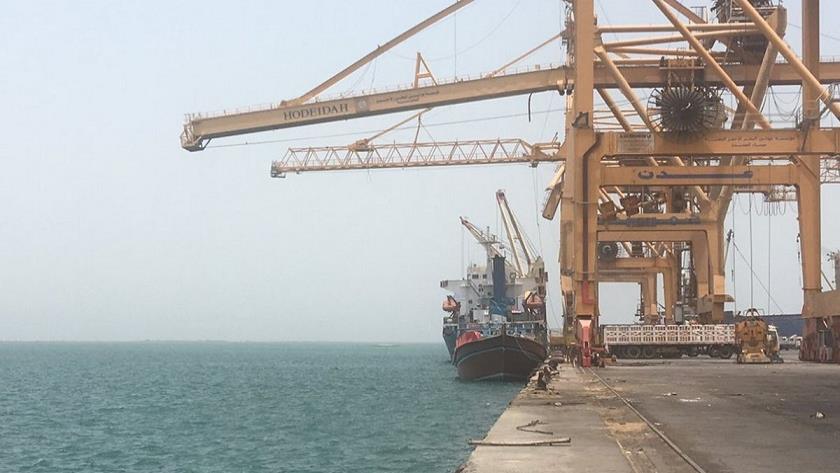 Iranpress: Yemenis to bomb Saudi ports after coalition blocks their ships