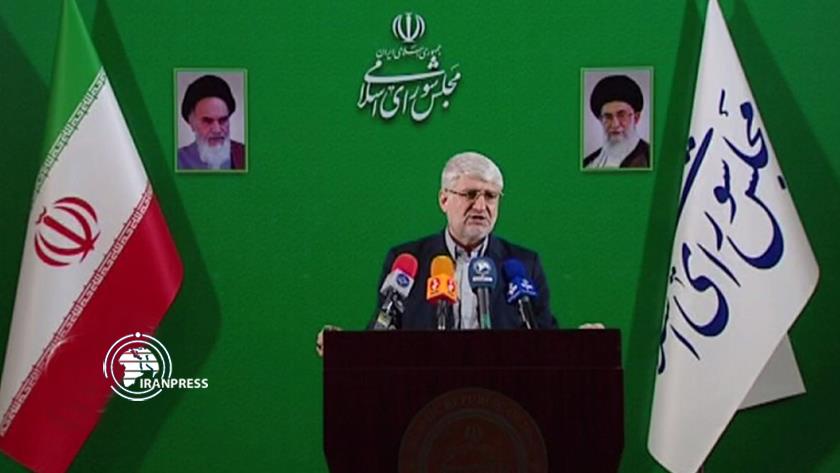 Iranpress: Unsuitable budget structure must be changed: MP