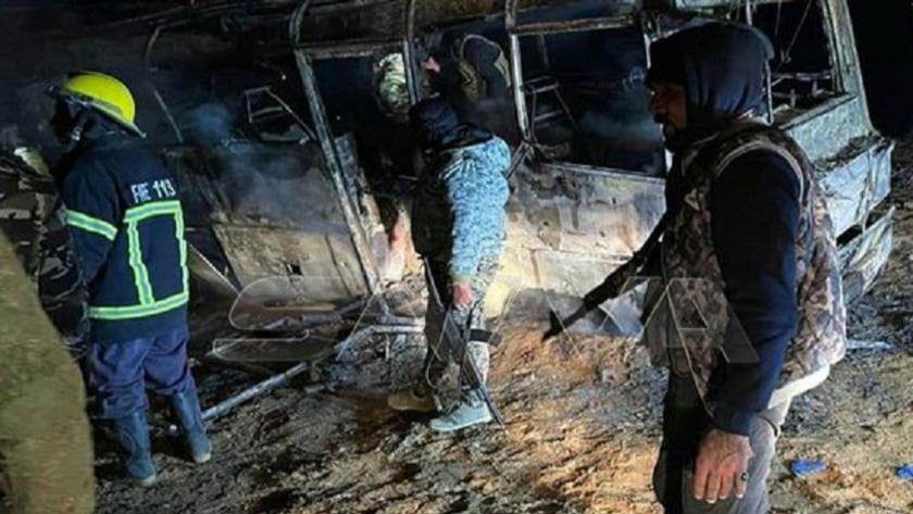 Iranpress: Terrorist attack on bus in Deir Ez-Zur, Syria, kills 25 and wounds 13