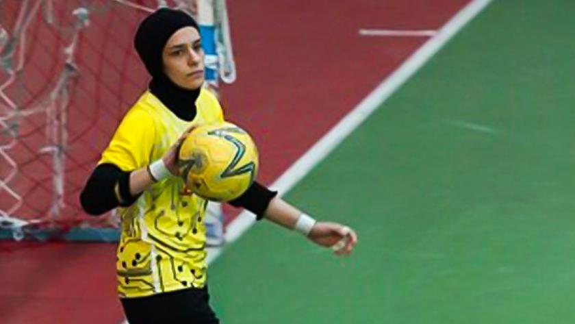 Iranpress: Iran futsal goalkeeper among world top players