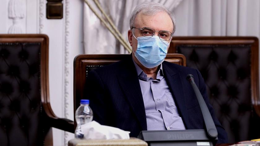 Iranpress: Iran to test, quarantine of passengers coming from Europe