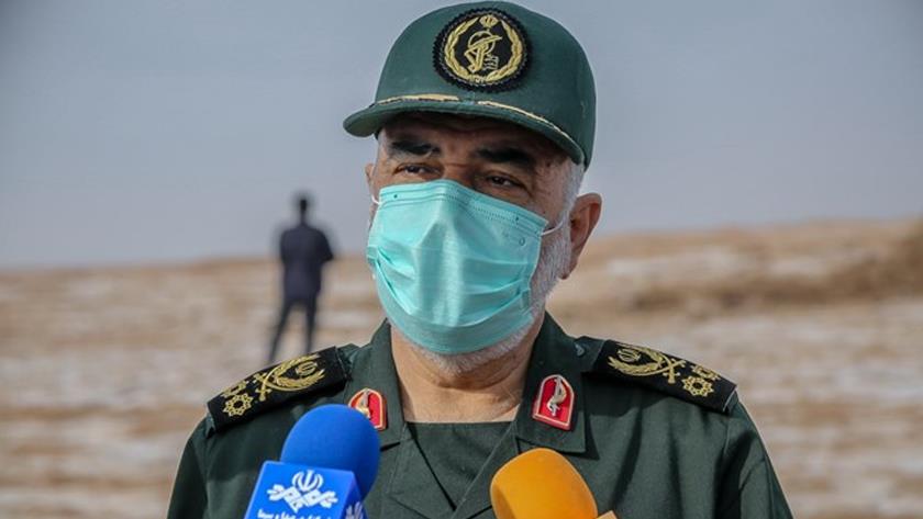 Iranpress: Ballistic missiles one of great defense achievements: IRGC cmdr