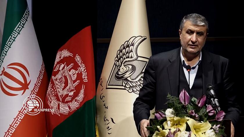 Iranpress: Iran ready to build the Herat-Mazare-Sharif railway in Afghanistan: Iranian Min.