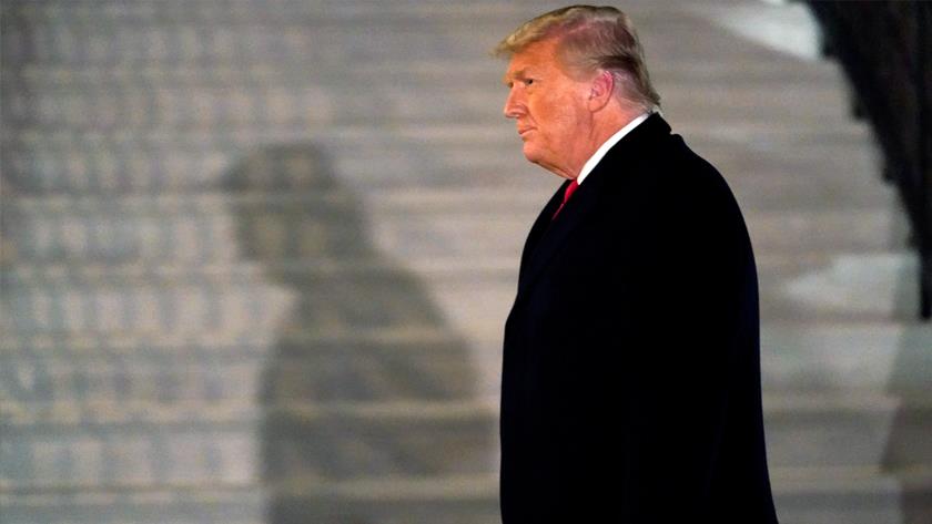 Iranpress: Trump pardons 143 including his ex-aide