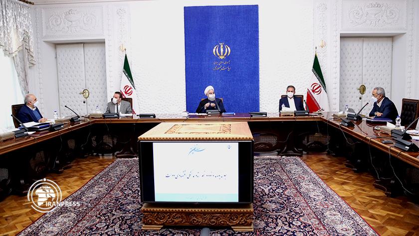 Iranpress: Iran neutralizes economic war impact