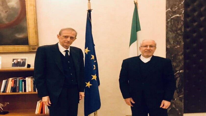 Iranpress: Iran, Italy stress expansion of parliamentary relations