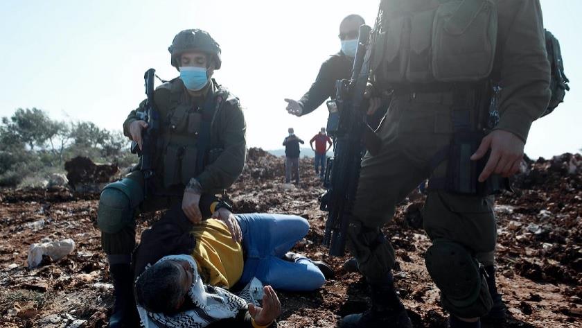 Iranpress: Israeli forces arrest 456 Palestinians in January: NGOs
