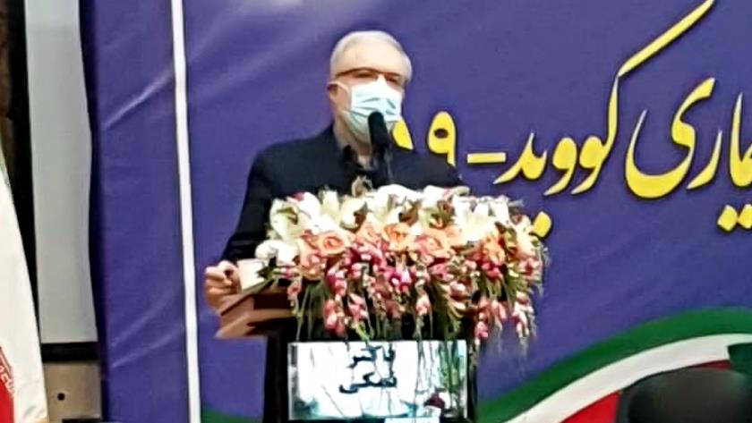 Iranpress: Health Minister: Iran starts vaccination, as promised