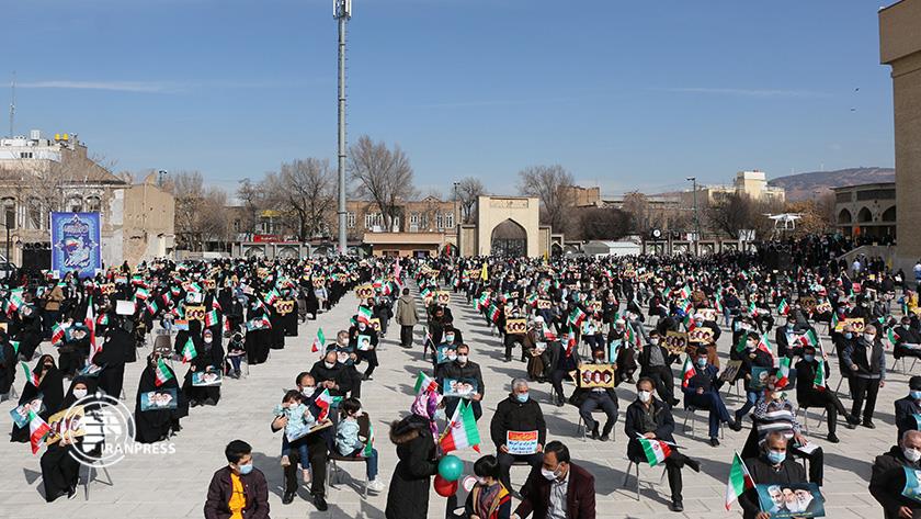 Iranpress: Anniversary of Islamic Revolution victory celebrated in Iran