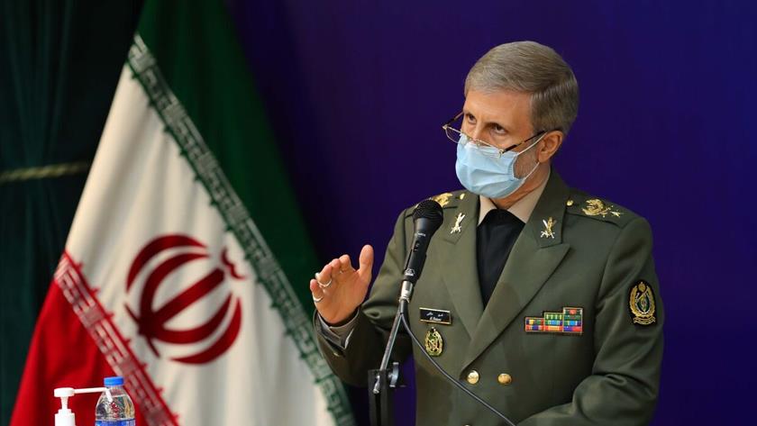 Iranpress: Defense Min: Iran to respond enemies