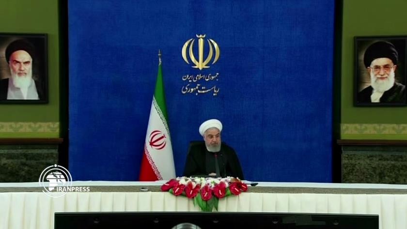 Iranpress: Rouhani: Immunity achieves through global vaccination