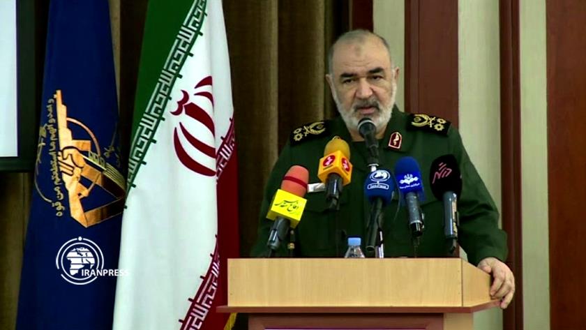 Iranpress: New world civilization rises from Iran: Major General Salami
