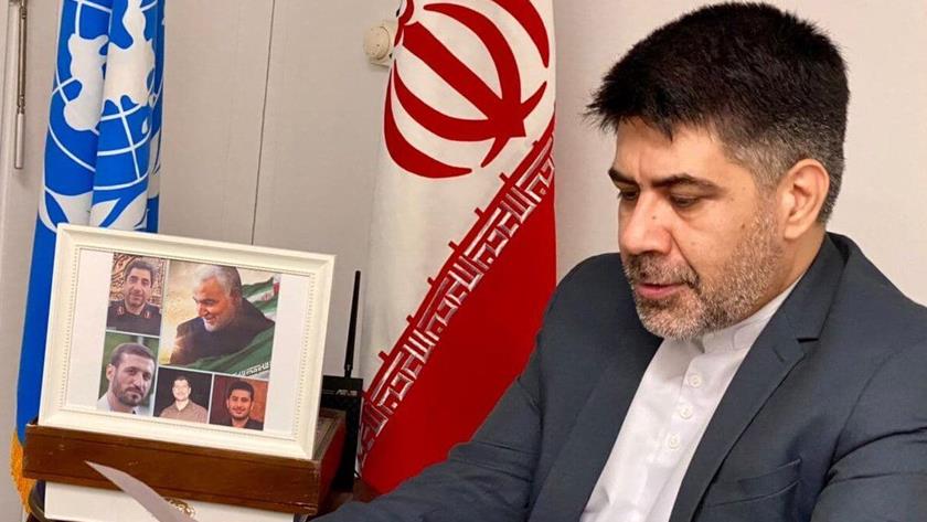 Iranpress: US violates Iranians