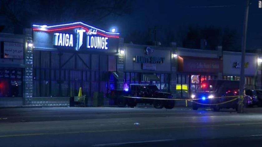 Iranpress: Eight people stabbed in a fight at a Detroit lounge