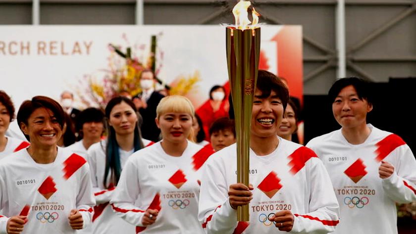 Iranpress: Tokyo Olympic torch relay begins amid coronavirus