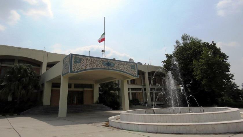 Iranpress: Iranian cultural attaché condoles death of Pakistan