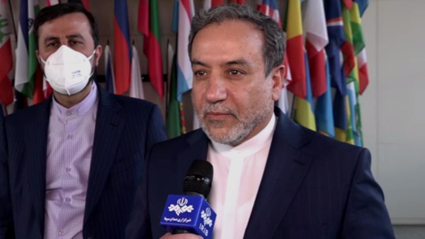 Iranpress: Delegations will go to their capitals to have further consultations: Araghchi