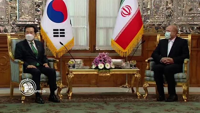 Iranpress: South Korean PM meets Larijani, Ghalibaf