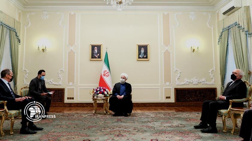 Iranpress: Rouhani urges enhancing Tehran-Moscow ties