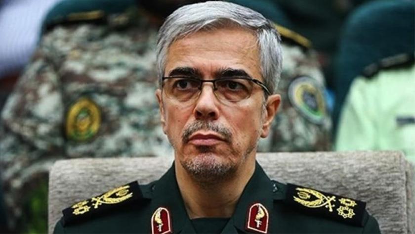 Iranpress: Army, IRGC guarantors of security, peace of Iranian nation, top general says
